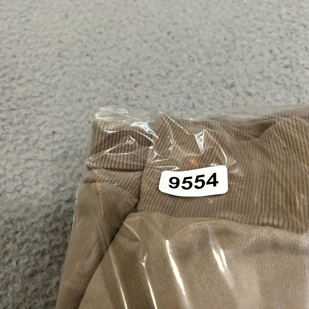 Kith Hoodie Medium Beige Pullover Sweatshirt Sweater Streetwear Cotton Adult - Picture 9 of 9